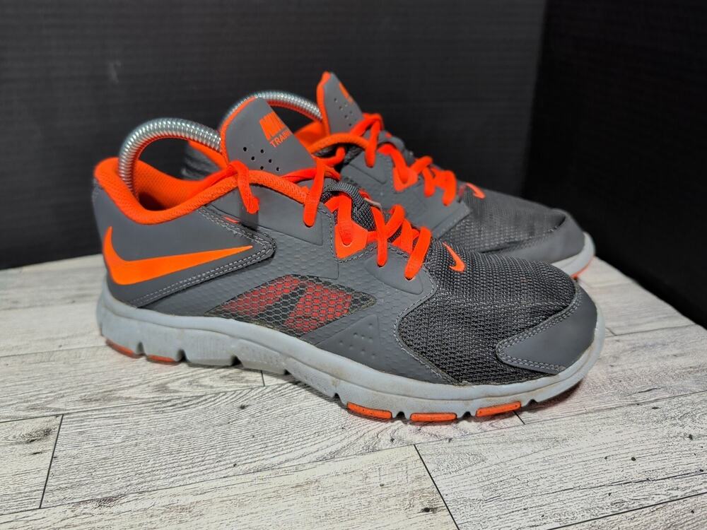 Nike Flex Supreme TR 3 Athletic Shoe Dark Grey/Orange SZ 7Y Women's Sz 9